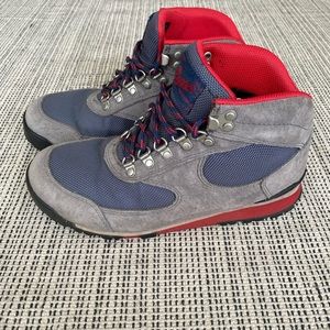 Danner Jag Women’s Hiking Boots sz 6 6.5